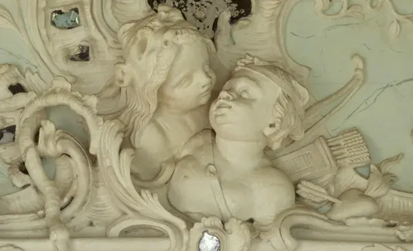 Foto: Landesmedienzentrum Baden-Württemberg, Arnim Weischer Neues Schloss Tettnang, Grünes Zimmer, Amoretten