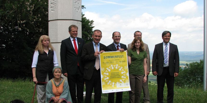 Image: Staatliche Schlösser und Gärten Baden-Württemberg, Urheber unbekannt Hohenstaufen, summer festival press event