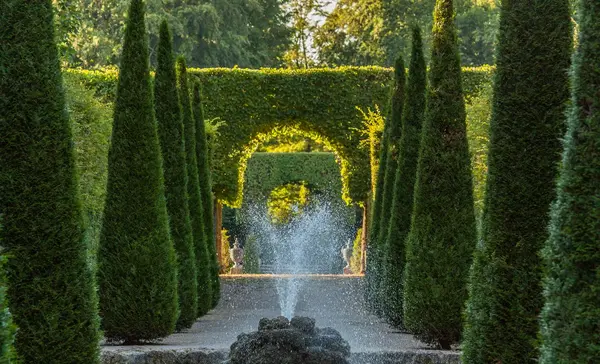 Foto: Staatliche Schlösser und Gärten Baden-Württemberg, Uschi Wetzel Schlossgarten Schwetzingen